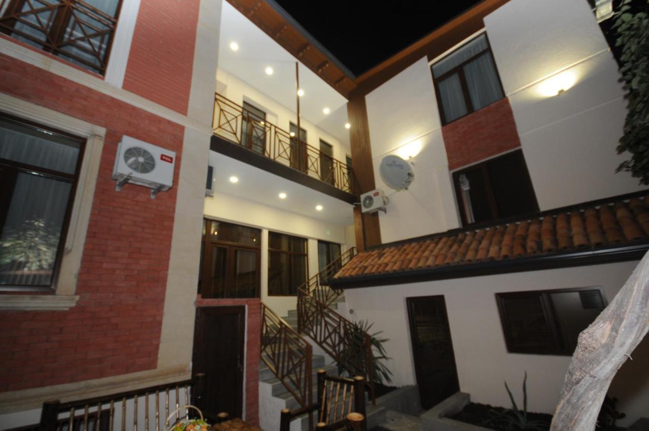 Hotel A&K Tbilissi Extérieur photo
